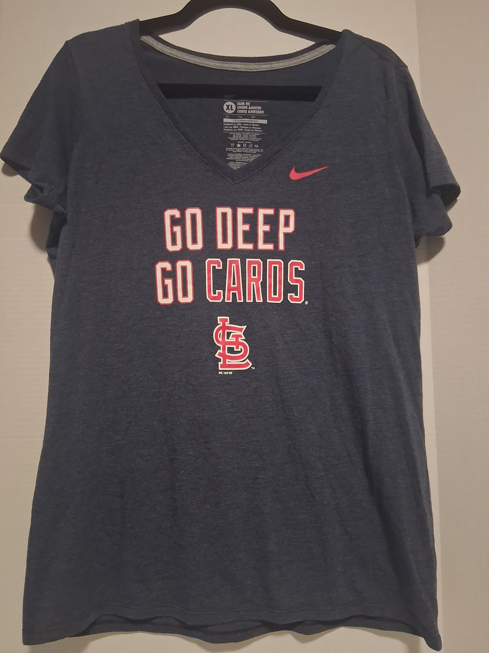 Nike Women’s St. Louis Cardinals 'Go Deep' V-Neck Tee - Navy/Red XL